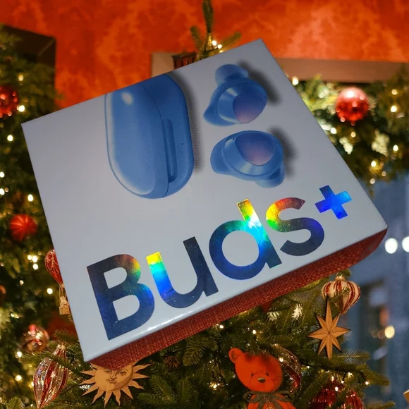 Samsung Buds+ in Vibrant Blue - Picture 1 of 2